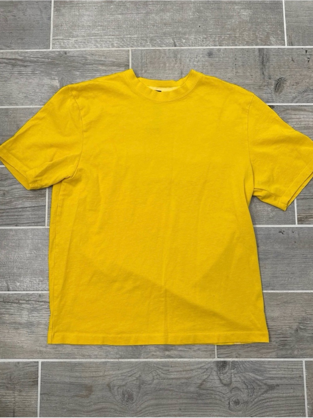 Men's Classic Heavyweight Crewneck T-Shirt - Yellow